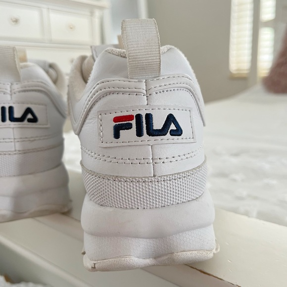 FILA Women's Disruptor 2 Premium Chunky Sneakers - Picture 3 of 5